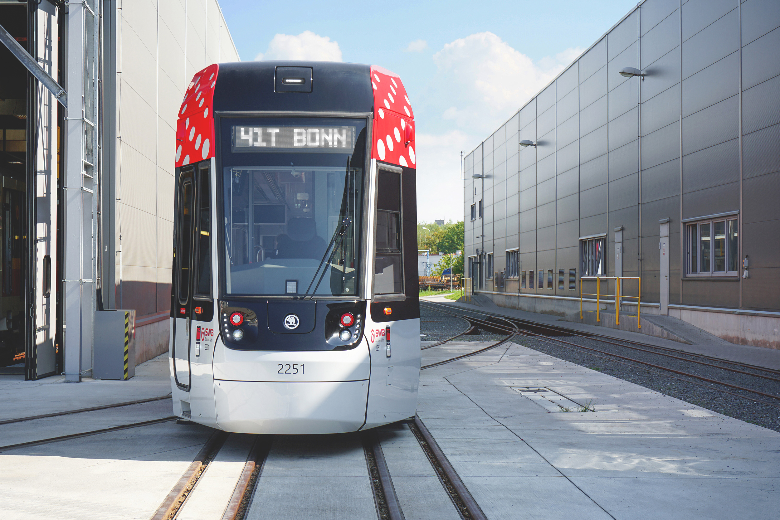 tram bonn design